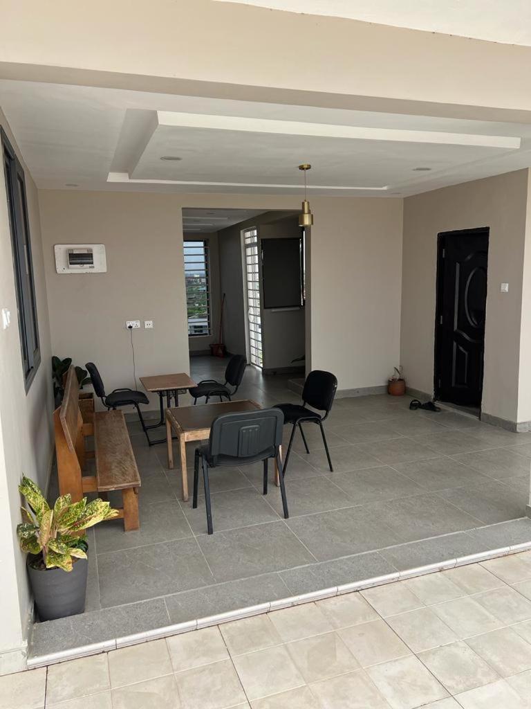 Fowaa Lux Acomodação com café da manhã Tema Exterior foto